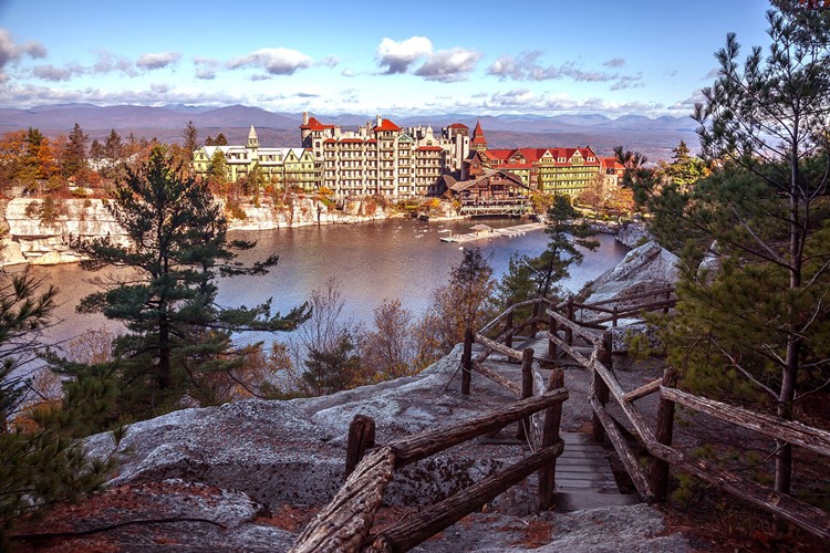 Nueva York y Mohonk Mountain House diseñado por LAT.40