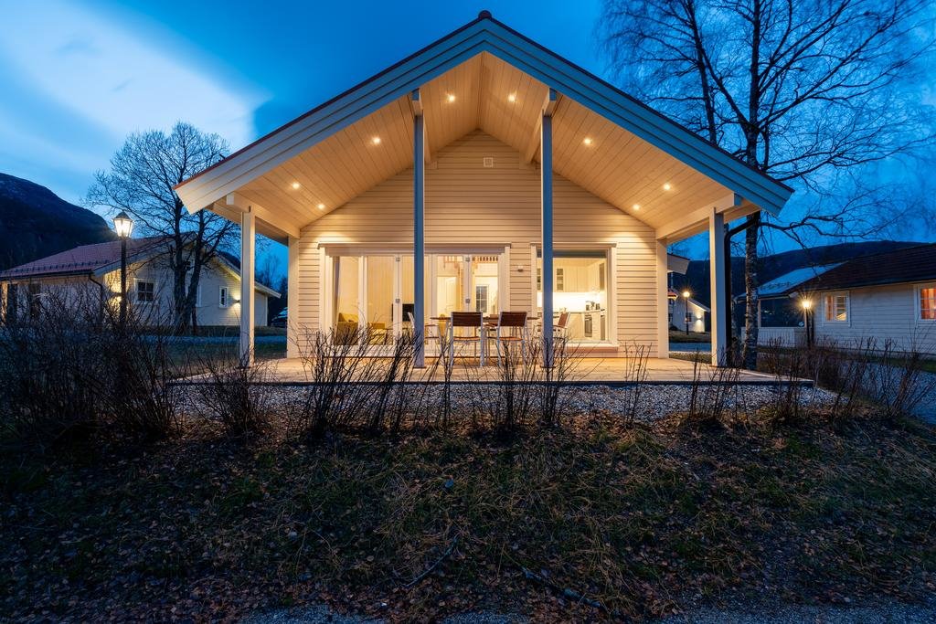 Jolstraholmen Camping & Cottages