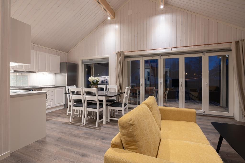 Jolstraholmen Camping & Cottages