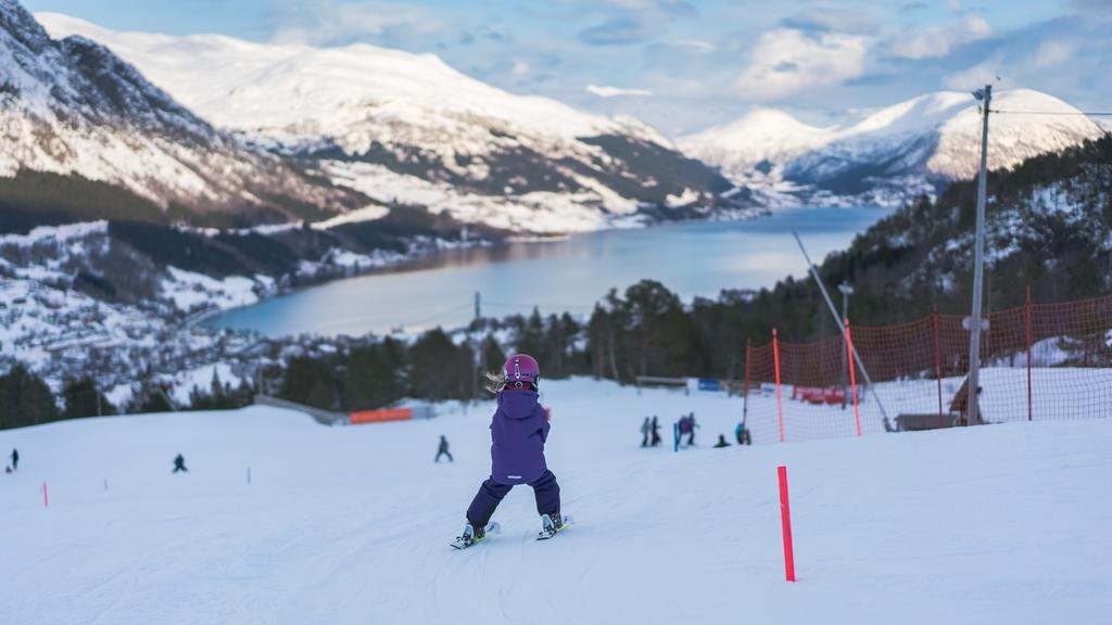 Jolstraholmen Camping & Cottages