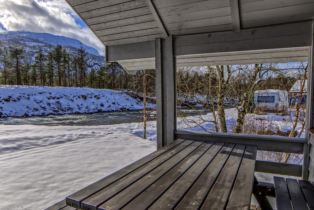 Jolstraholmen Camping & Cottages