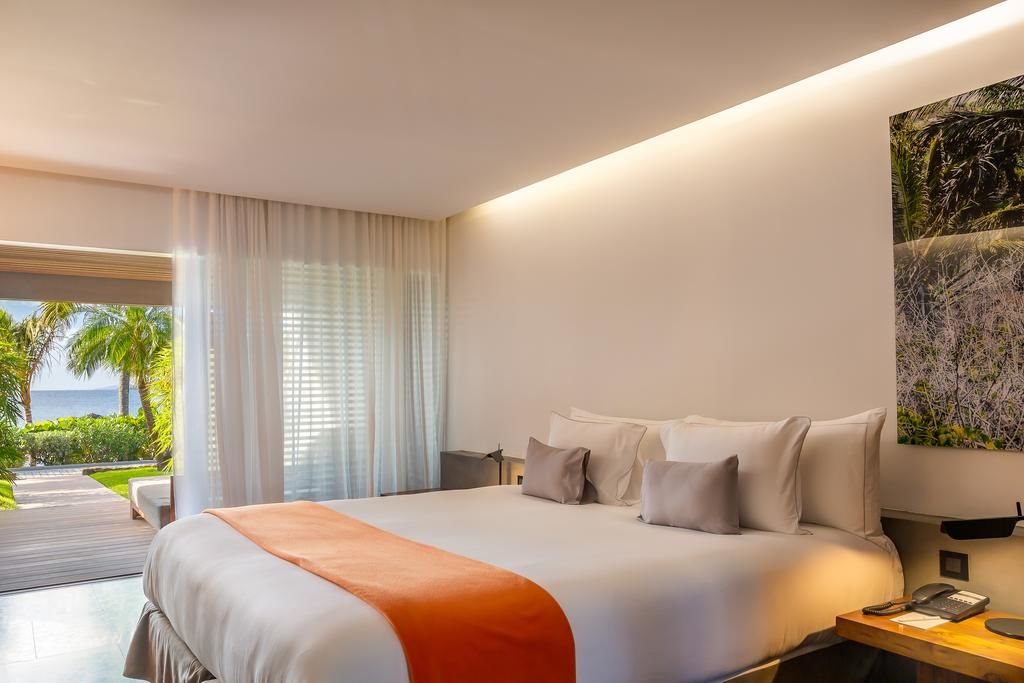 Christopher Saint-Barth