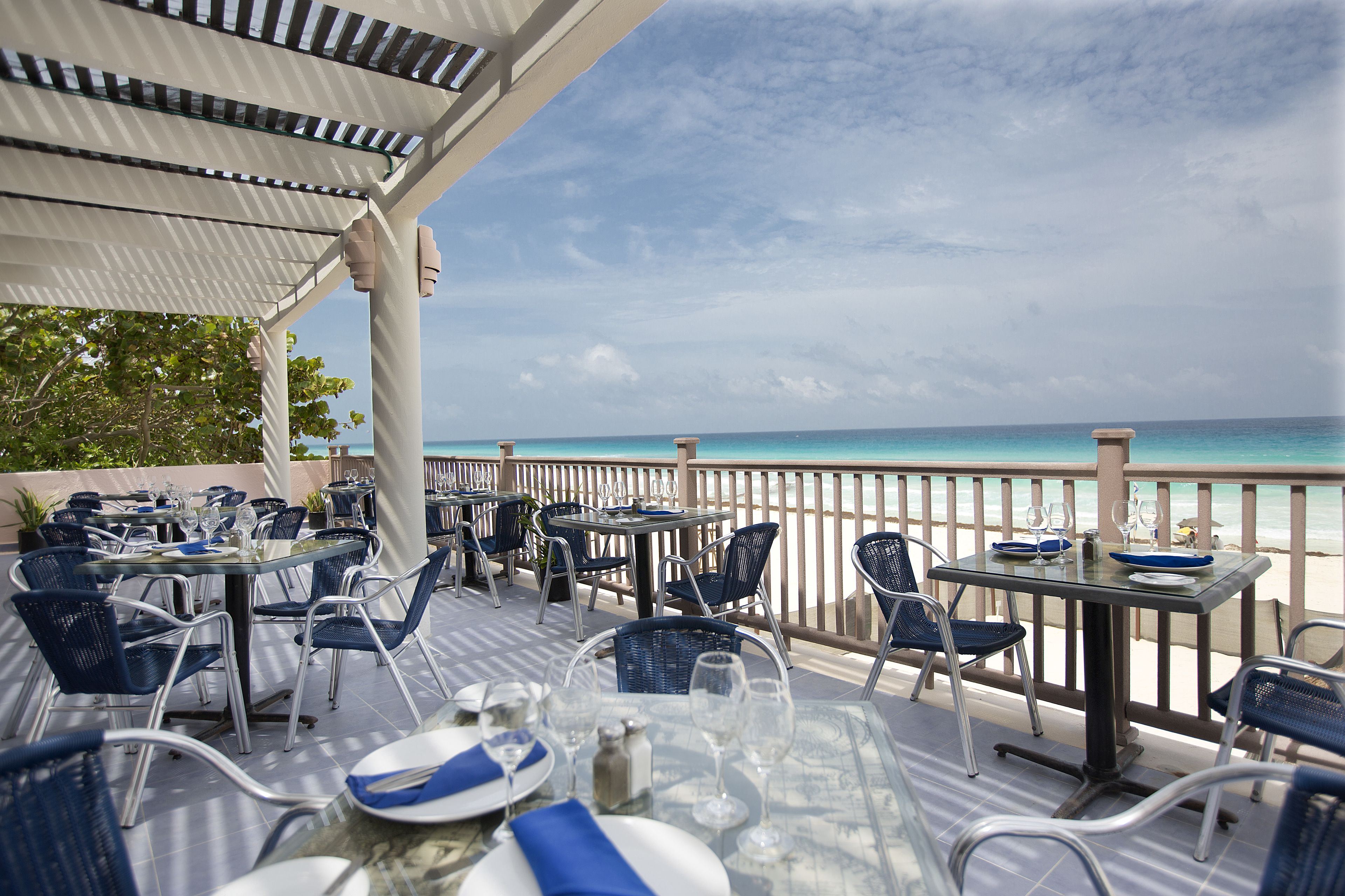 Golden Parnassus Resort & Spa - Adults Only