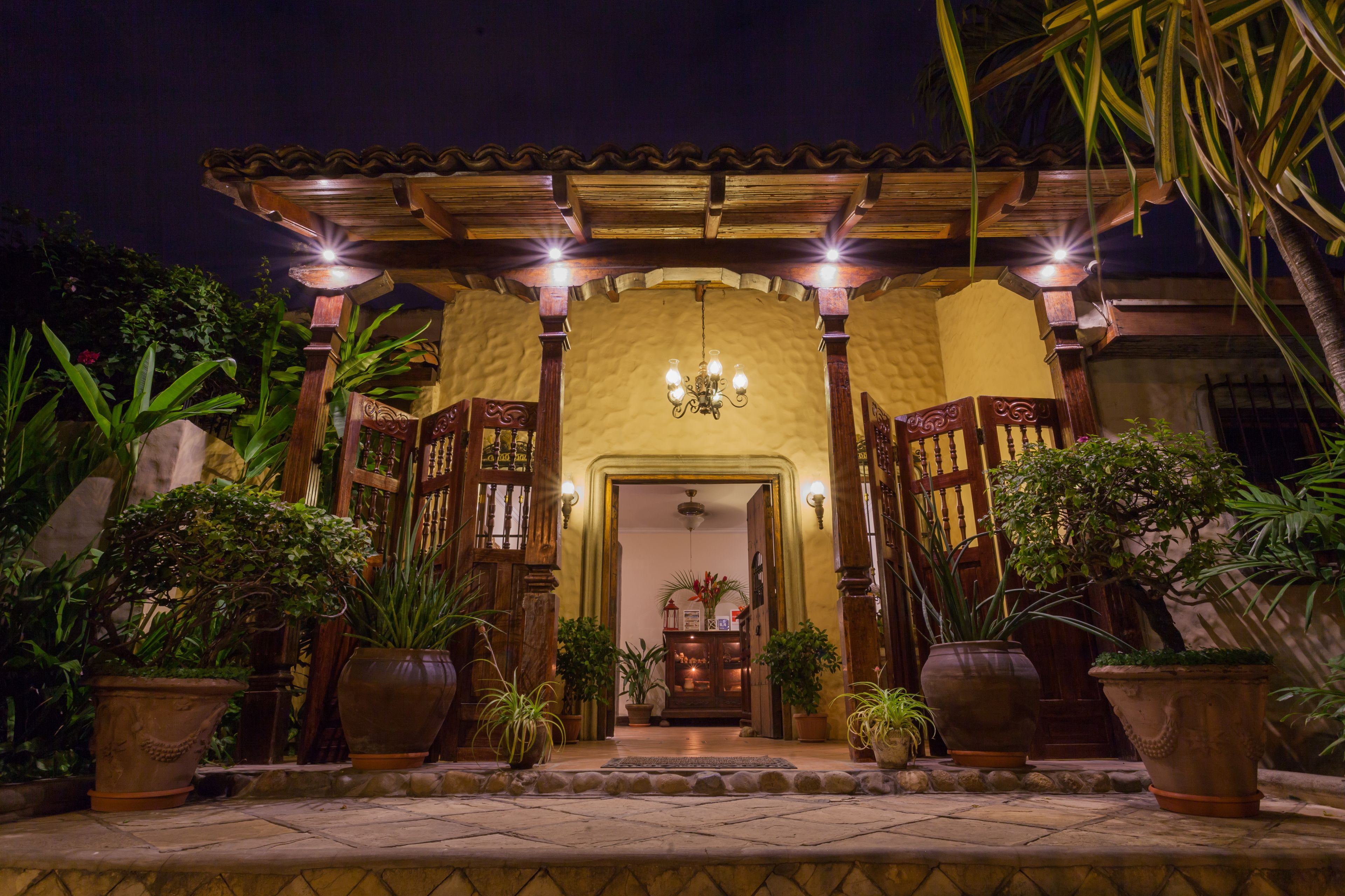 Los Robles en Nicaragua