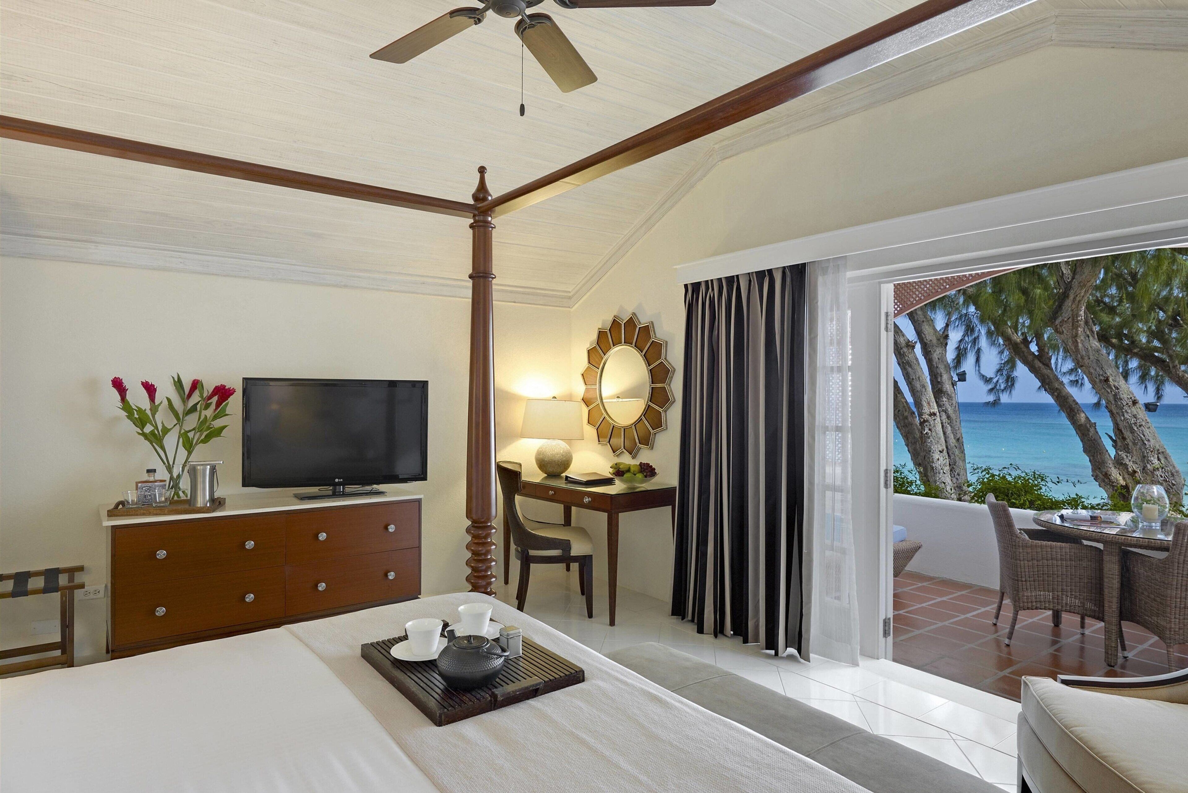 Colony Club by Elegant Hotels