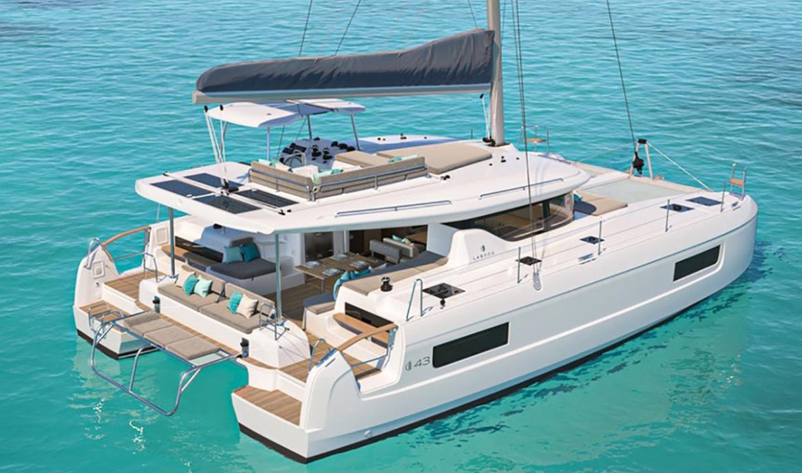 Catamaran Pirvado Lagoon 43
