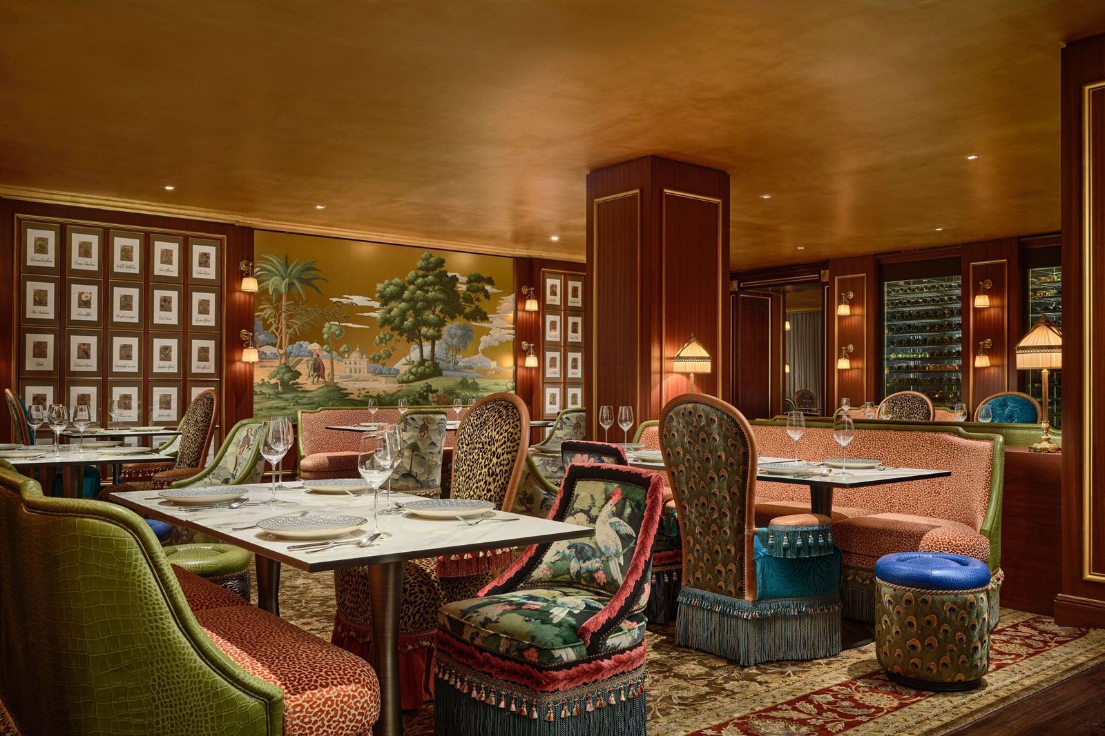 Maxwell Reserve Singapore, Autograph Collection