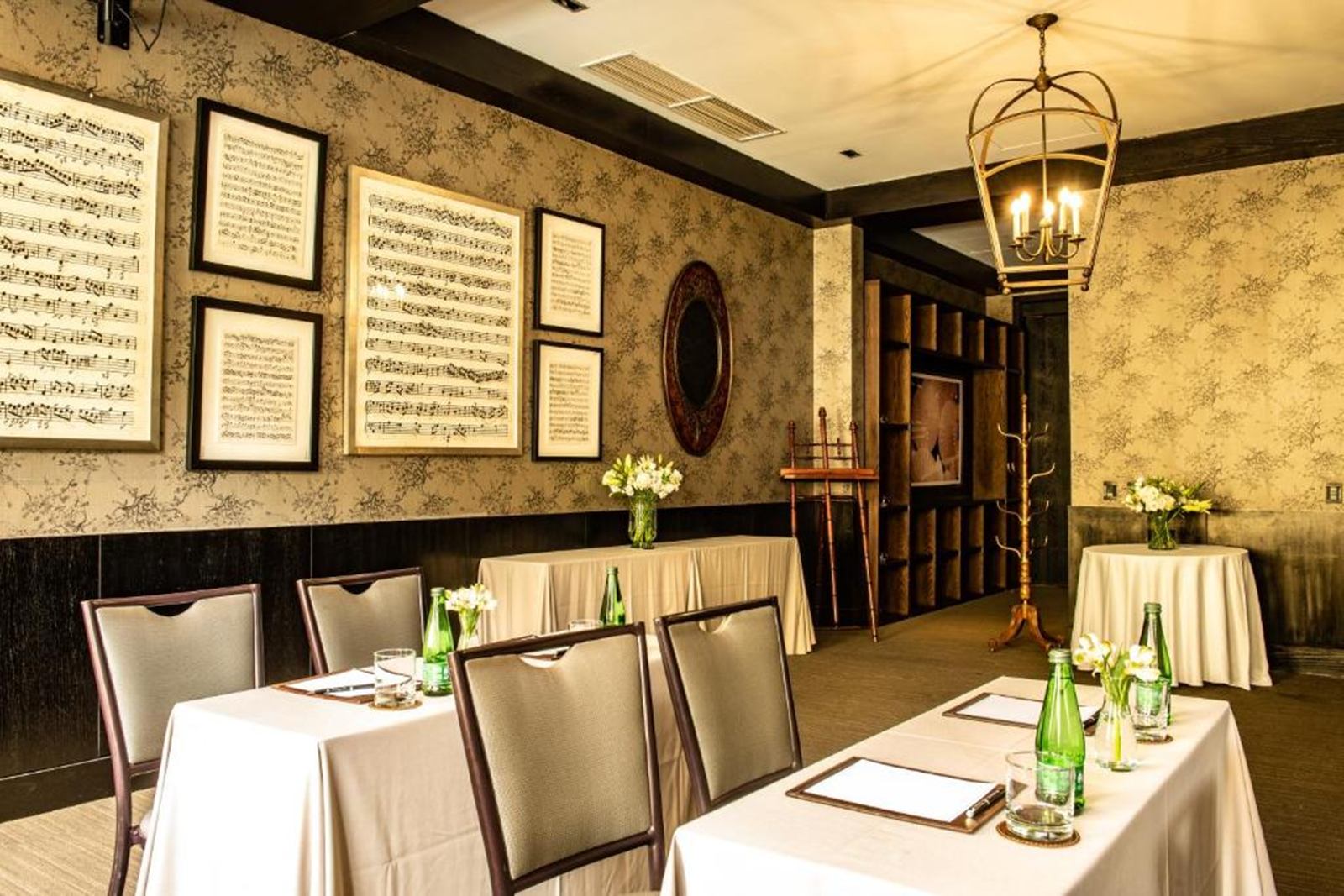 The Singular Santiago